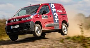 Citroen Berlingo rally van