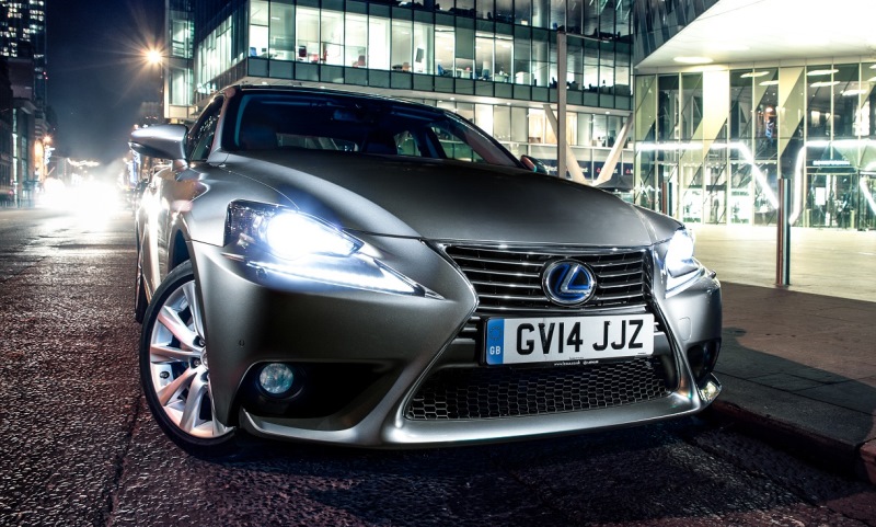 Lexus IS